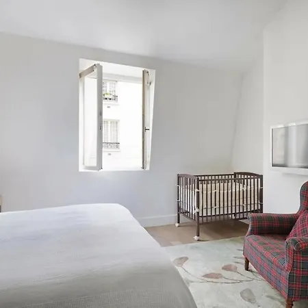 Διαμέρισμα 3br Carre Des Antiquaires - What'app - 0034-658-266-820 - For Reservations! *
